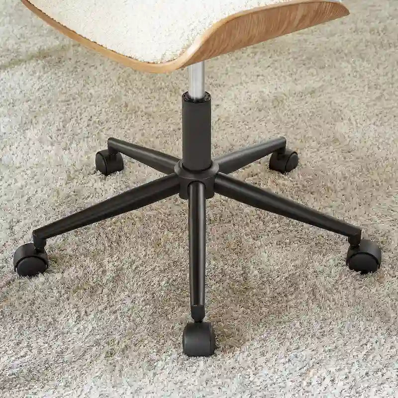Chaise de bureau réglable et à roulettes